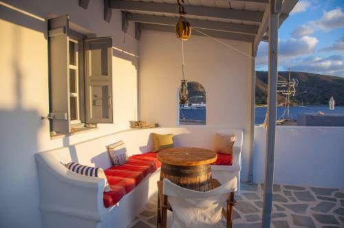 Greek Island Charming Studio