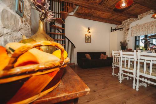 Villa Holiday House ?okotini Dvori