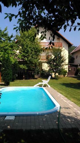S�ndor Apartman