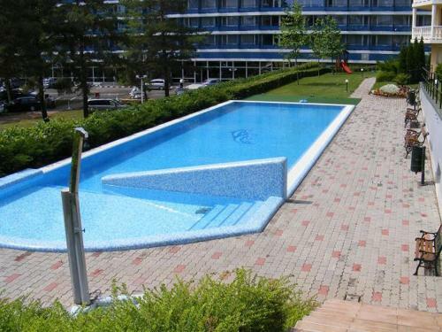Delfin Apartmanh�z
