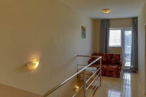 Apartamento M�ria 25