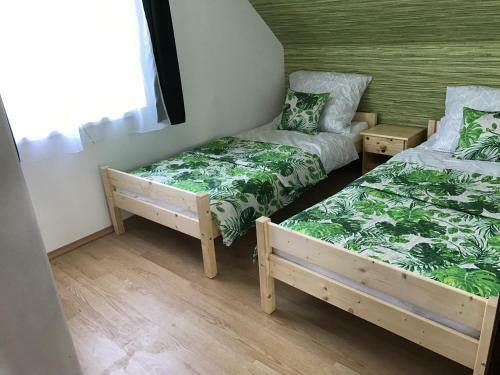 R�zsav�lgy Apartman