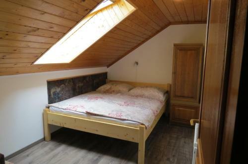 11 F�r�helyes Apartman