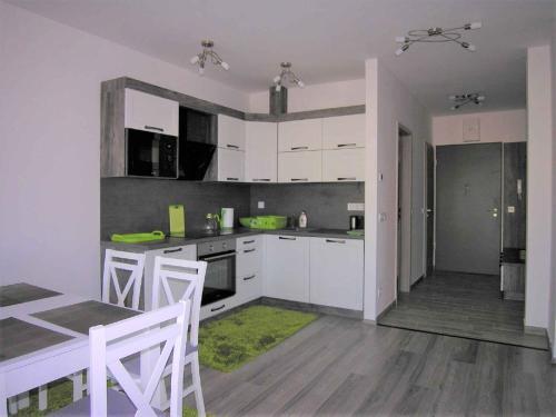 Apartment In Balatonlelle 36821