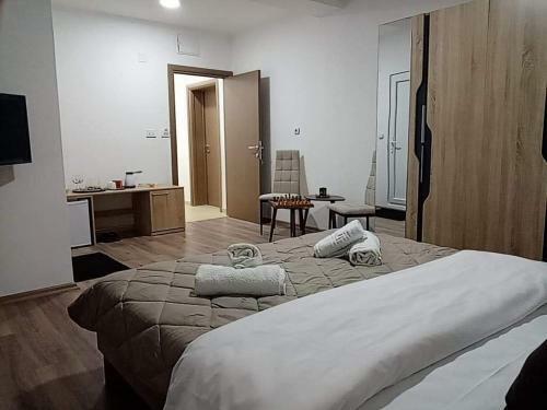 Dany Apartments