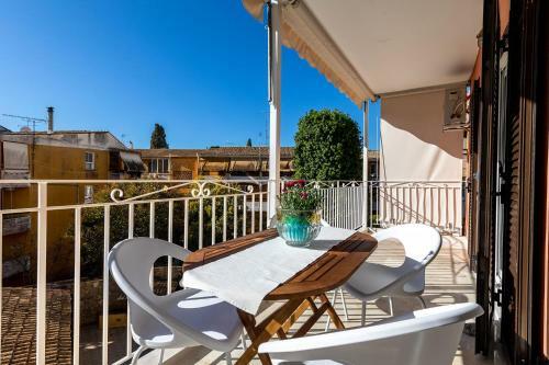 Apartamento Damoros Suite