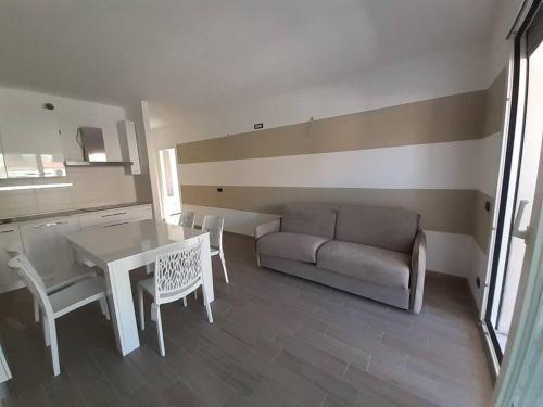 Alassio Superior Apartment With Garage