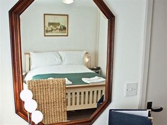 Posada The Blenheim Buttery