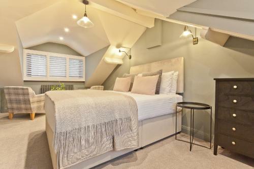 Hostal Hill Crest Country Guest House
