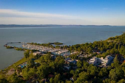 Marina Apartman Hotel