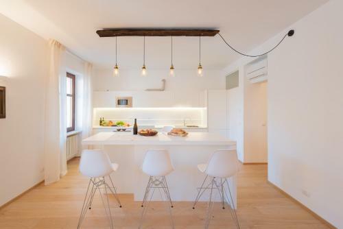Apartamento Casa Torre Sineo, Medieval Tower