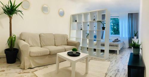 Cosy&white Apartment In Daugavpils
