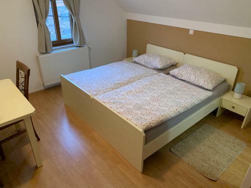 Hostal Vinarija Zlatar