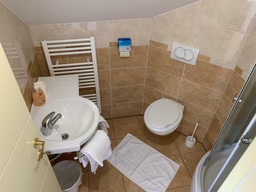 Hostal Vinarija Zlatar