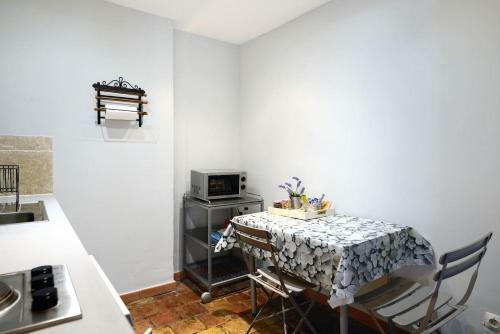 Apartamento Studio Ensoleill�, Typique Centre Historique, Wifi