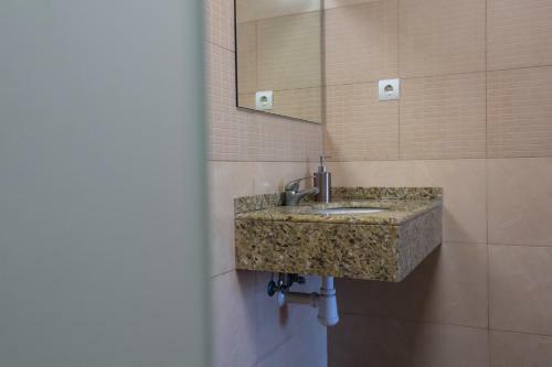 Hostal La Mesedora Rooms