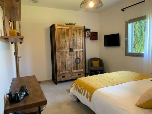 Hostal La Parenthese Saint Donat