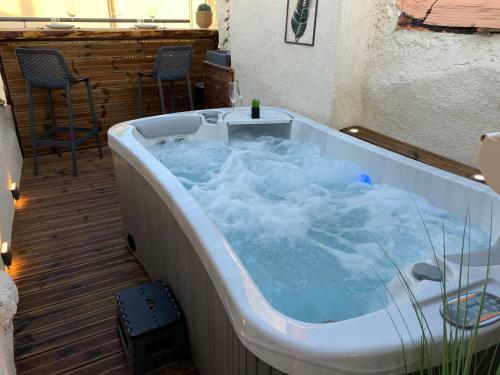 Apartamento Duplex Bellevue Spa Privatif Toit D'aix