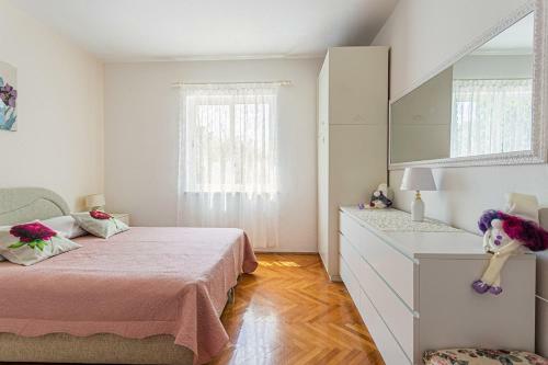 Apartments Anki - 15 M From Sea
