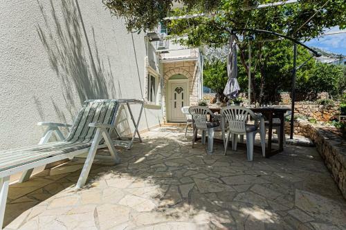 Apartments Anki - 15 M From Sea
