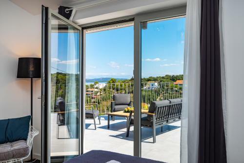 Villa Mezano With Heated Pool