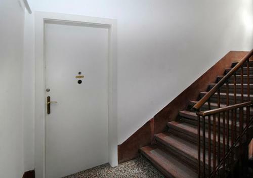 Hostal Angela Classic Rooms & Apartments