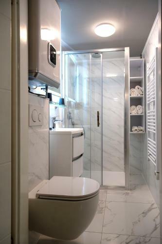 City Garden Studio Apartment
