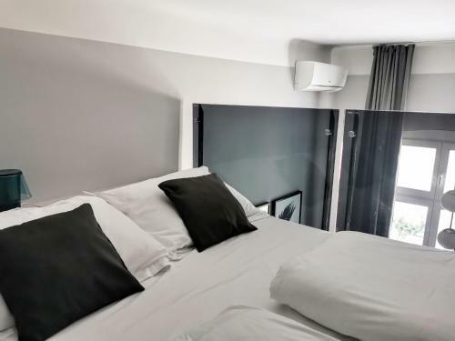 Mint Boutique Studio Apartments I
