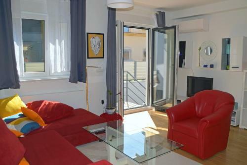 Apartamentos Aetherius Red