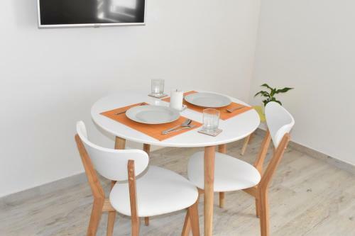 Apartamento Room & 4 Studios - Modern Comfy Central - Free Netflix