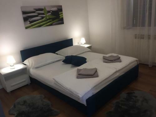 Apartamentos Bond