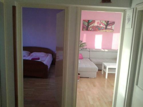 Apartment Ml