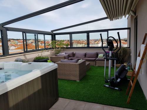 Apartment Garden Terrace