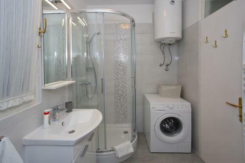Apartment Maja