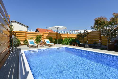 Villa ?ima- Luxury Apartment With Private Pool