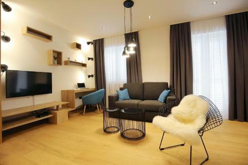 Hostal Rooms Bura I Jugo