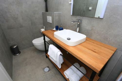 Apartamentos Lotos