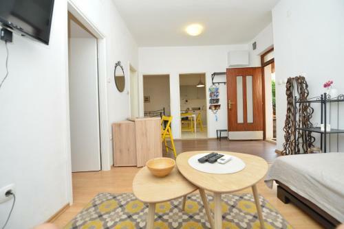 Apartman Perovi?
