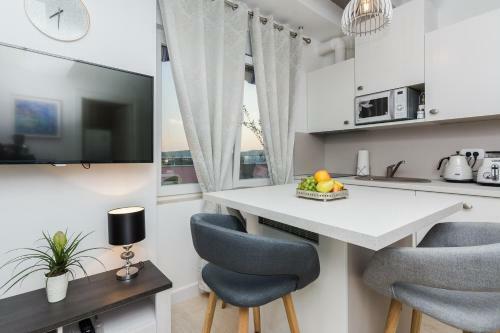 City Colours Apartment