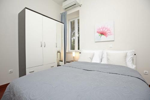 Seafront Beach Apartment - Directly At The Beach