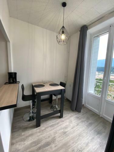 Apartamento Studio Meubl� Refait � Neuf En Centre Ville