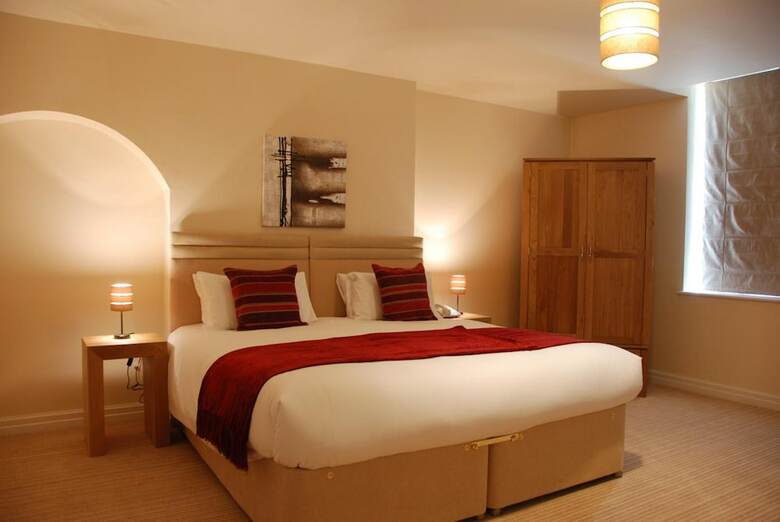 Hostal The Port House