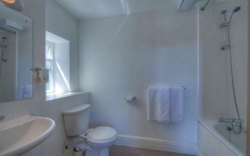 Hotel The Elms Inn By Good Night Inns
