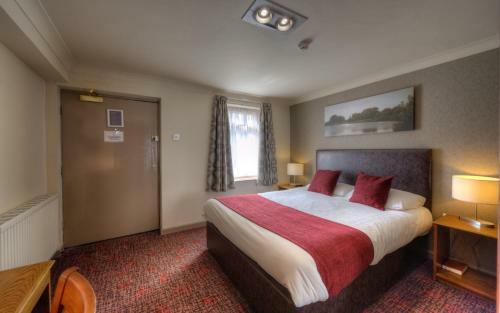 Hotel The Elms Inn By Good Night Inns