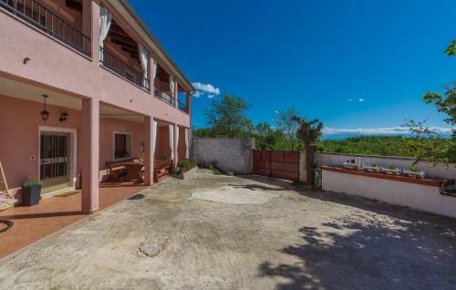 Holiday House Lepricani