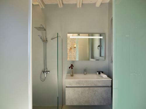 Heliades Villas Suites With Private Pool