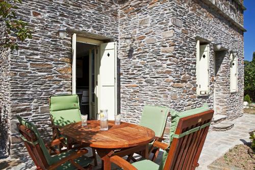 Traditional Pigeon House With Private Pool
