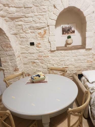 Bed & Breakfast Trullo A Casedd