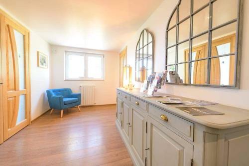 Hostal La Mascrabiere Bed & Spa