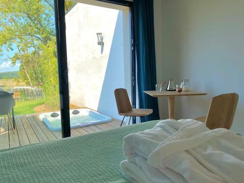 Hostal Chambres Avec Spa Privatif - Kassiop�e - Bed & Spa